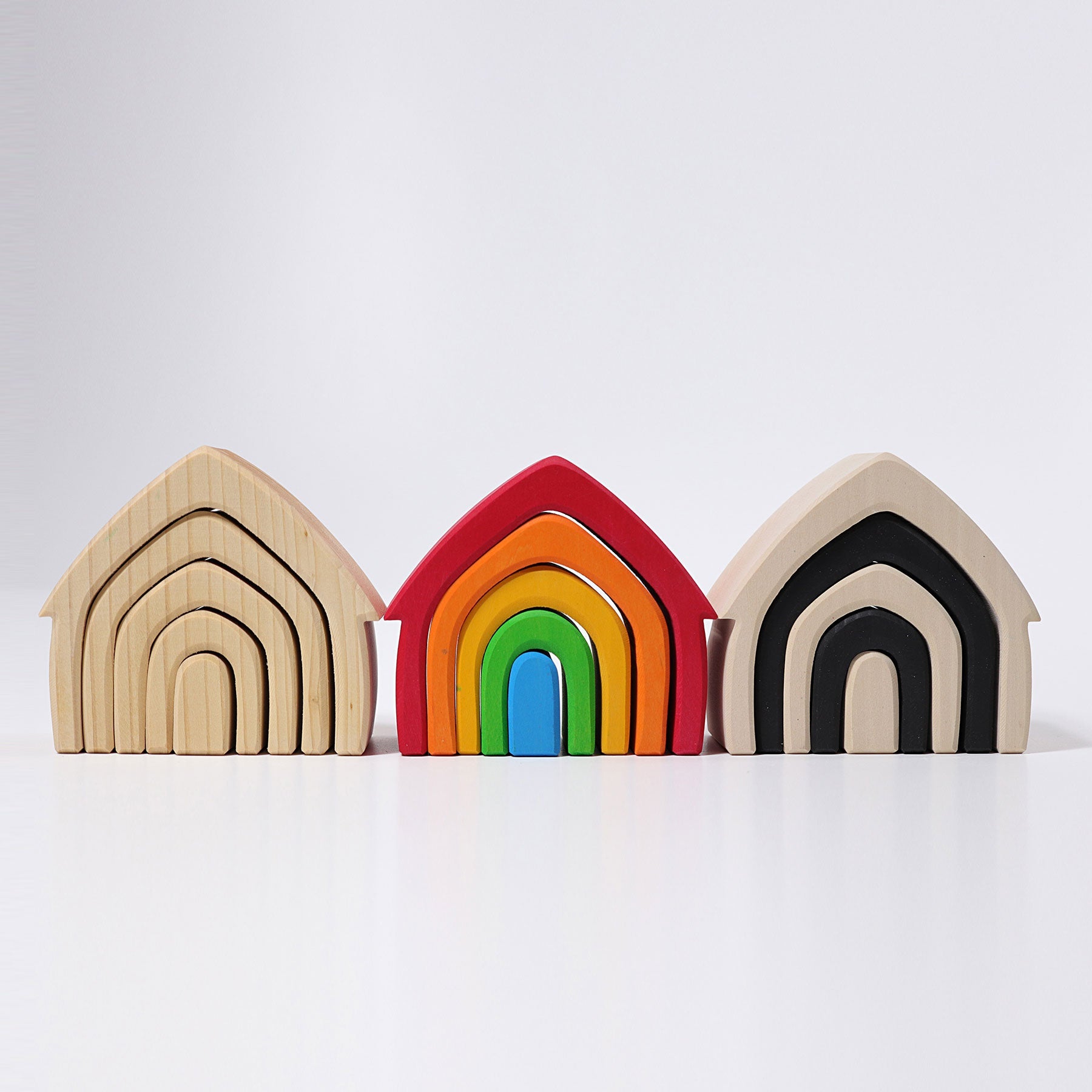 Casă colorată tip curcubeu pentru stivuire - Grimms