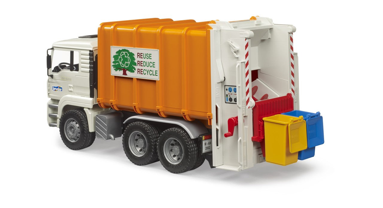 Camion de gunoi MAN TGA, scară 1:16 – Bruder