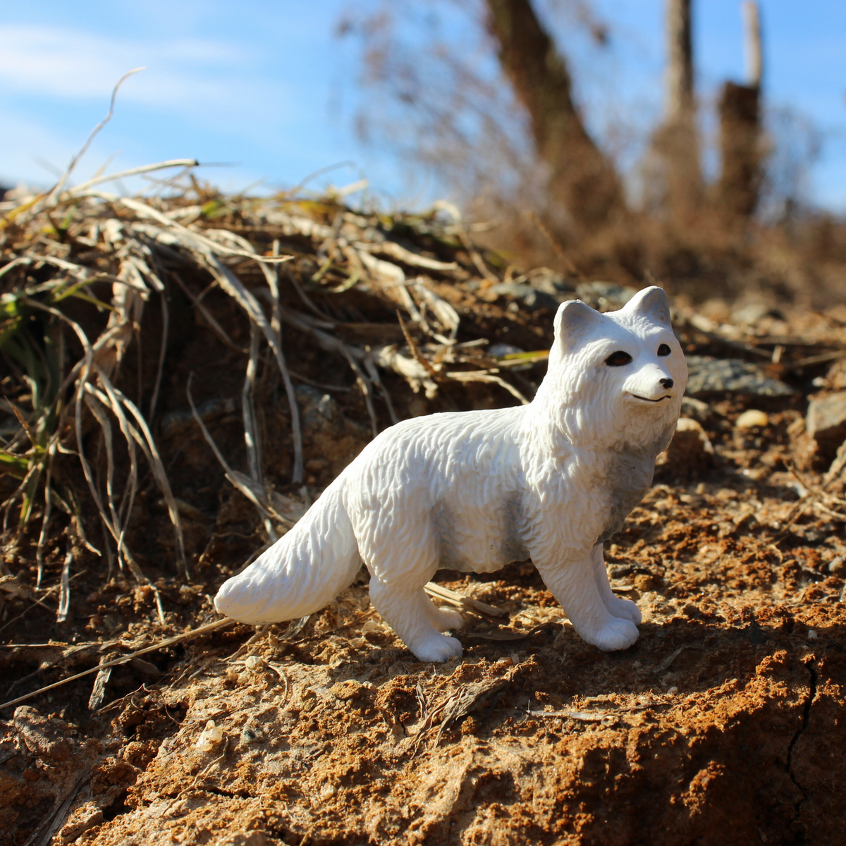 Figurină realistă vulpe polară  – Safari Ltd