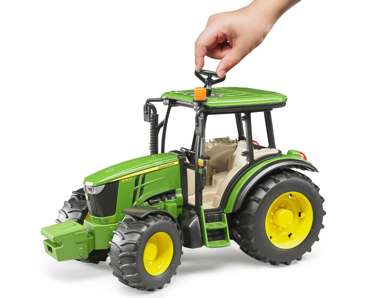 Tractor John Deere 5115M, scară 1:16 – Bruder