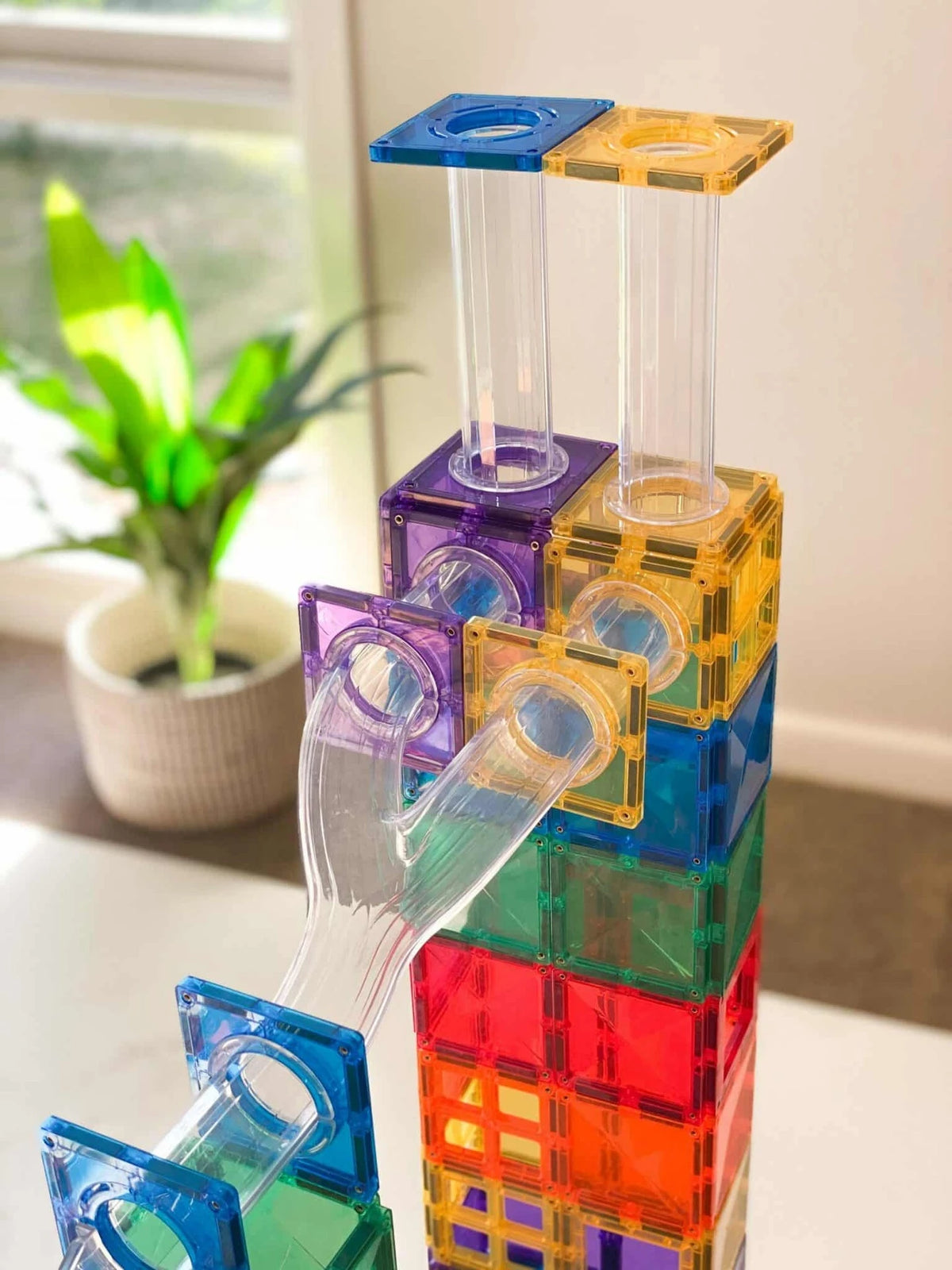 Set de construcție magnetic cu traseu pentru bile, 92 piese – CONNETIX