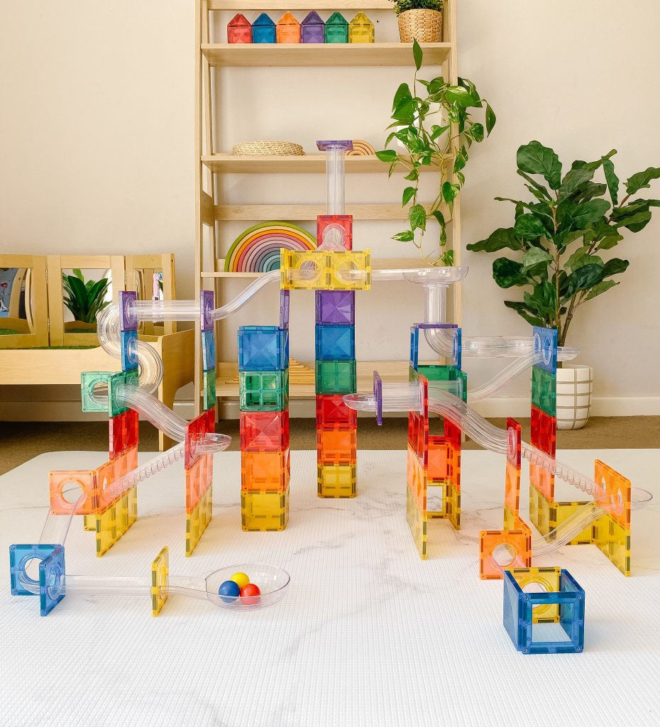 Set de construcție magnetic cu traseu pentru bile, 92 piese – CONNETIX